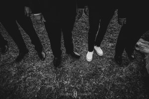 Casamento Ana Flávia e Ronan (Pouso Alegre / Barroko) As pessoas acham que o amor verdadeiro não existe, porque elas passaram a não acreditar nele, por isso ele foi desaparecendo, ele é como uma pedra preciosa, é raro você encontrar, mas não quer dizer que não exista. John Lennon Algumas imagens do casamento de Ana e Ronan, que foi abençoado com uma bela tarde de sol, depois de uma semana de chuva! Resultado, muita cor e luz, em uma cerimônia linda e animada. Com os amigos e parceiros: Assessoria cerimonial: Anas Cerimonial (juliana); Roberto Hunger fotografia ; Play Vídeo (Guilherme Yoshi); Decoração: Menu Decor; Buffet: Buffet Vienna; Vestido noiva: Casa Amarela (Rosa Clará); Make noiva: Lu Teodoro (cabelo e maquiagem), MarquesPlaza Hotel; make noivo: Class Hotel; Musicos cerimônia: Alligare; Dj festa: Dj Michael banda: Juliana Campos; Doces: Kenia Assis doces finos. #noivas2021, #machado , #camanducaia , #casandonocampo, #bordadamata , #paraisopolis , #santaritadosapucai , #extremamg , #jacutinga, #andradas, #santaritadosapucai, #monteverde , #poçosdecaldas , #itajubá , #cambui , #cambuimg , #pousoalegre , #pirangucu , #itajuba , #casamento #noiva #noivos #casamentos #noivaspousoalegre @deb_vargas @wesleysaa #elopementwedding #elopementweddingphotographer #elopementweddings @anas.cerimonial @sauloramongenti @playfilmes_yoshi_ #casaamarelanoivas @julianacampos_live @anaflaviacoutinho @anas.cerimonial @barrokoeventos