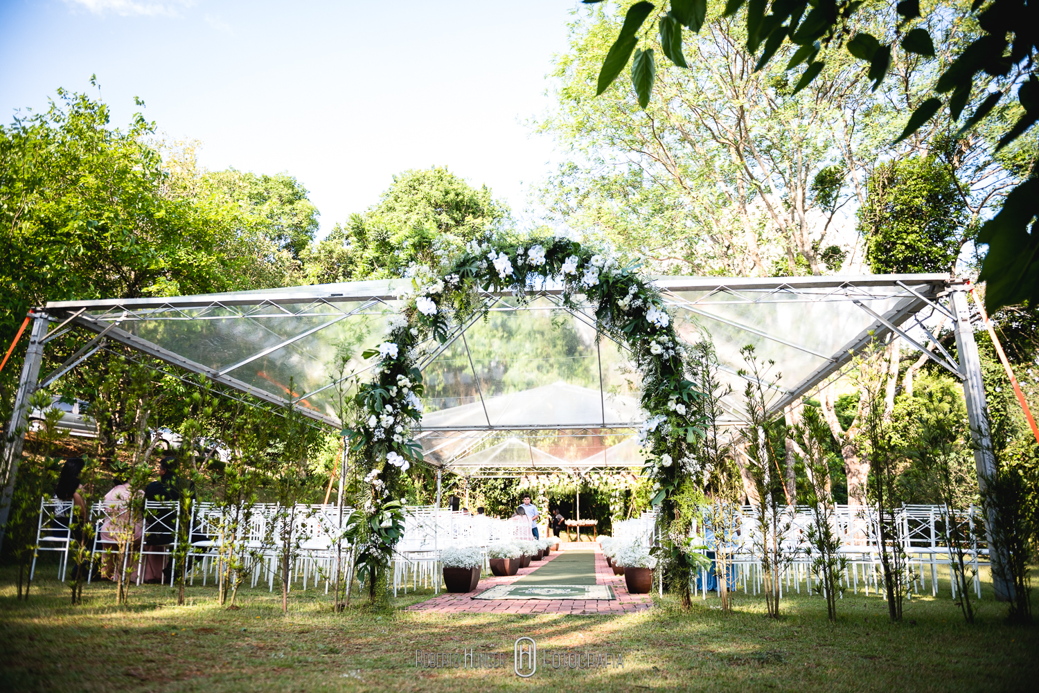quanto custa um casamento e a decoração do casamento, buffet de casamento em minas gerais, decoração de casamento ao ar livre em minas gerais, pousada para casamentos fotos, noiva casando em local rústico, casamento ao ar livre sul de minas gerais